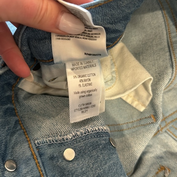 Agolde Riley Crop Jean - Picture 4 of 4